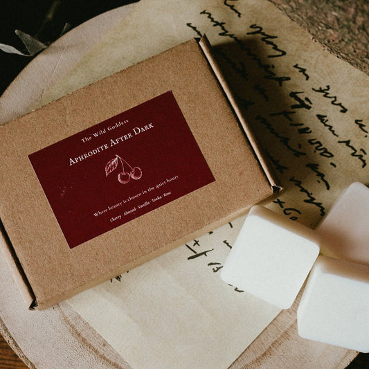 Aphrodite After Dark Luxury Wax Melts | Cherry, Almond & Tonka - The Wild Goddess
