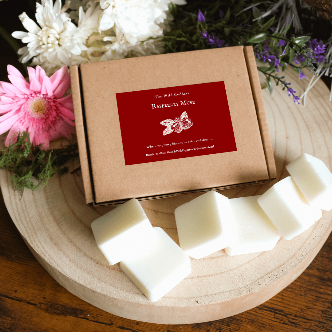 Raspberry Muse Luxury Wax Melts | Black Raspberry & Peppercorn - The Wild Goddess